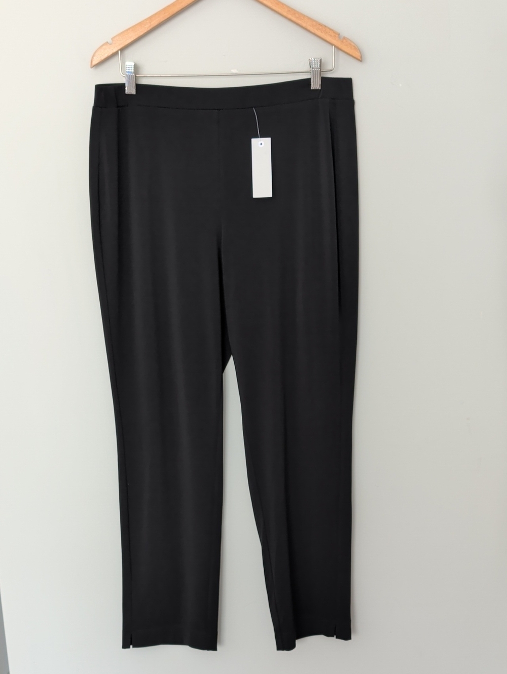 Croft & Barrow Pull-On Straight Leg Pants L
